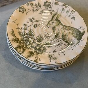 Maxcera Green & White Bunny Toile Fluted Salad Plates (Set of 4)